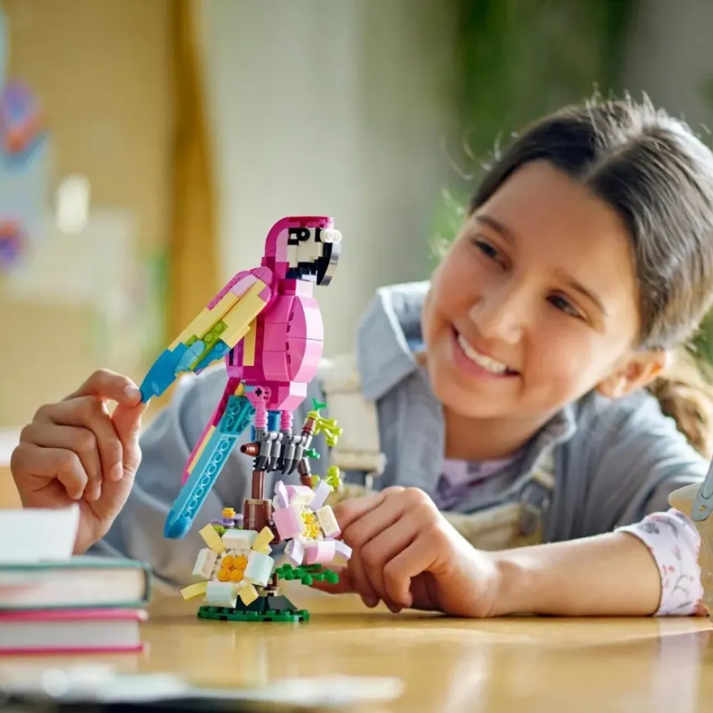 LEGO Puzzles Y Construcciones*Animales De Juguete Para Construir Loro Rosa Exotico Creator 3 En 1