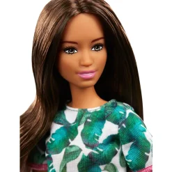 Barbie Munecas Y Peluches*Muneca Modelo Con Accesorios Y Mascotas Bienestar